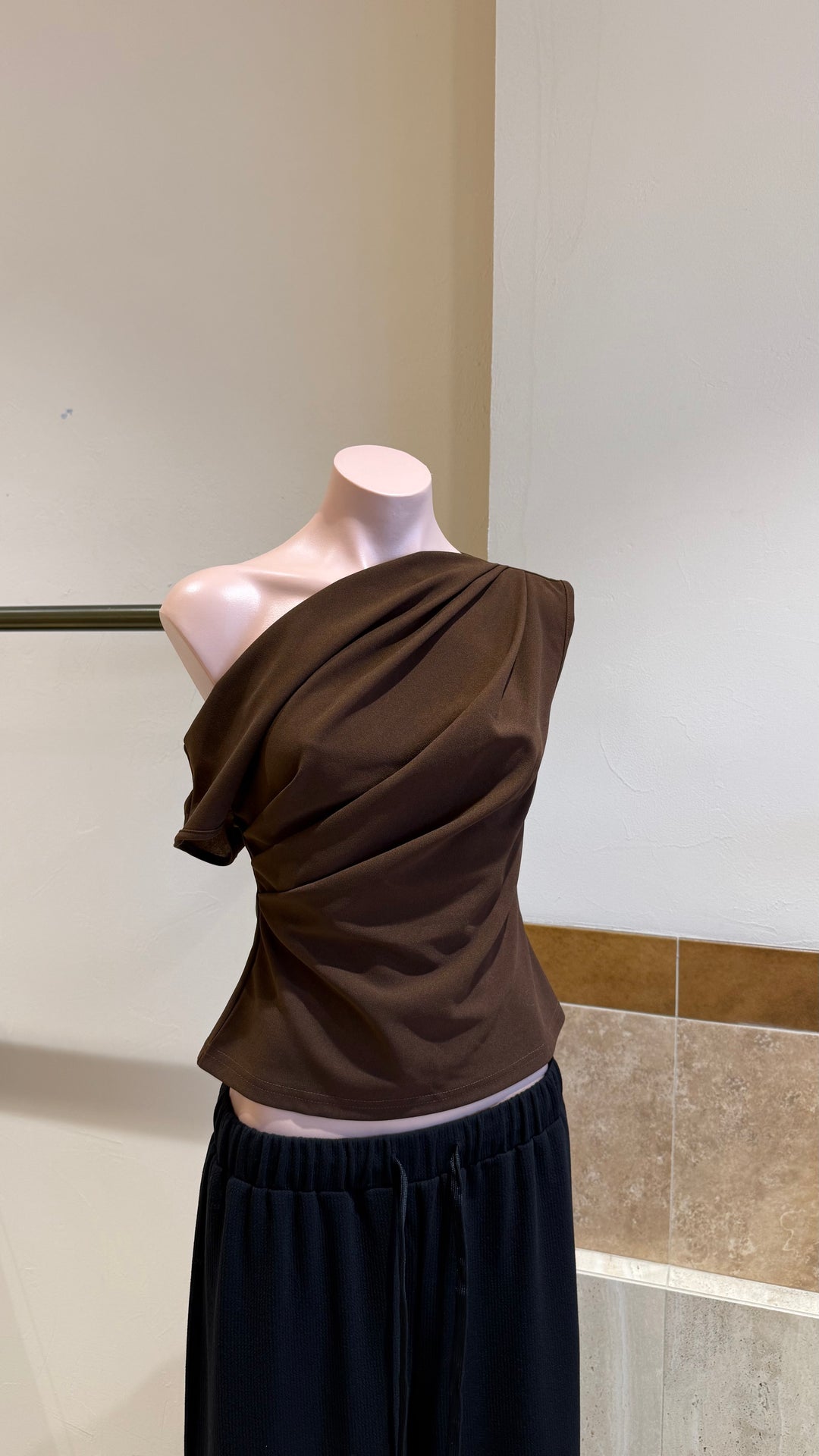 AYLA TOP | Chocolate