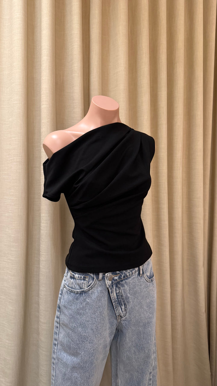 AYLA Top  | Black