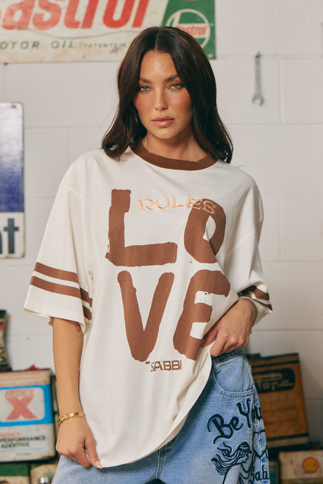 The Very Oversized Loved Revolution Tee | Creme