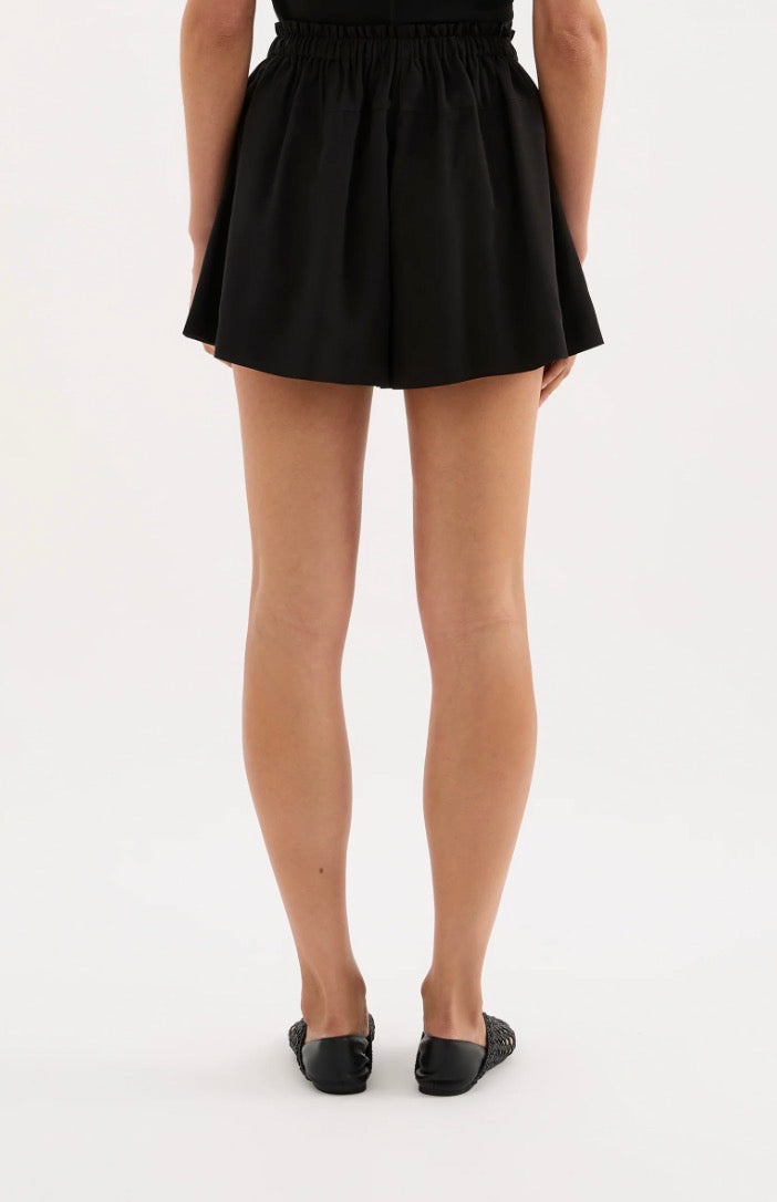 Ila Short | Black