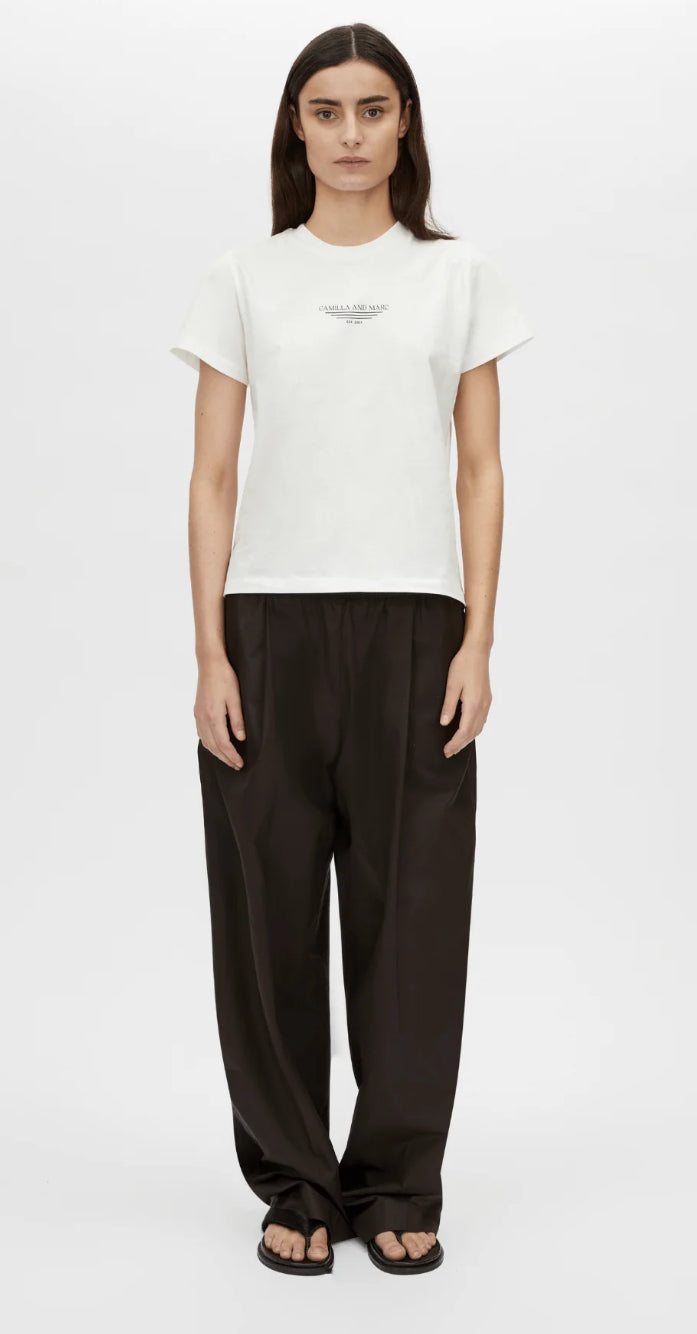 Janice Neat Fit Logo Tee | White
