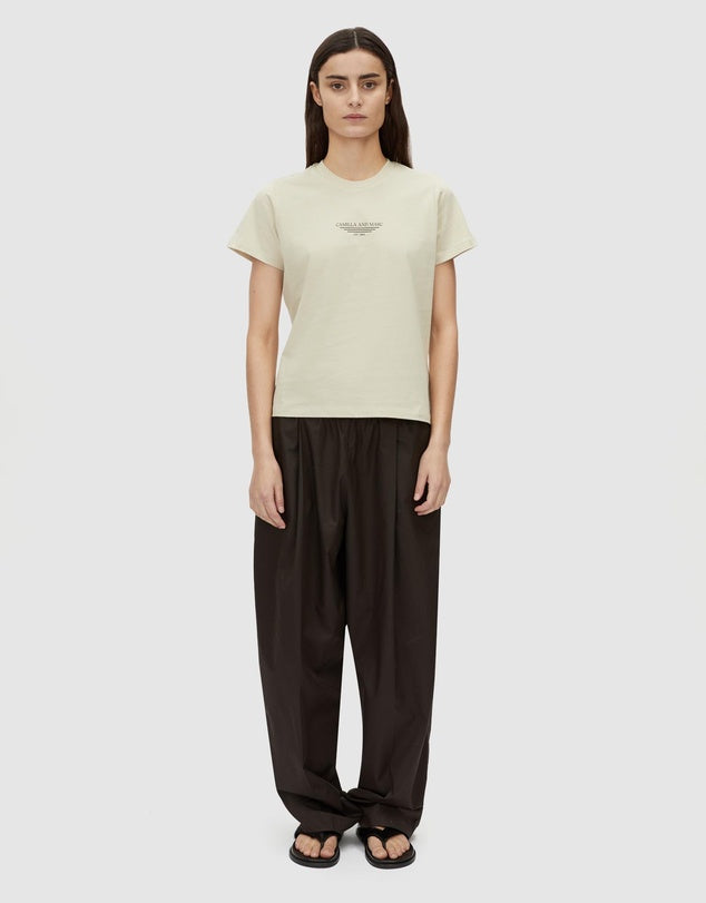 Janice Neat Fit Logo Tee | Stone