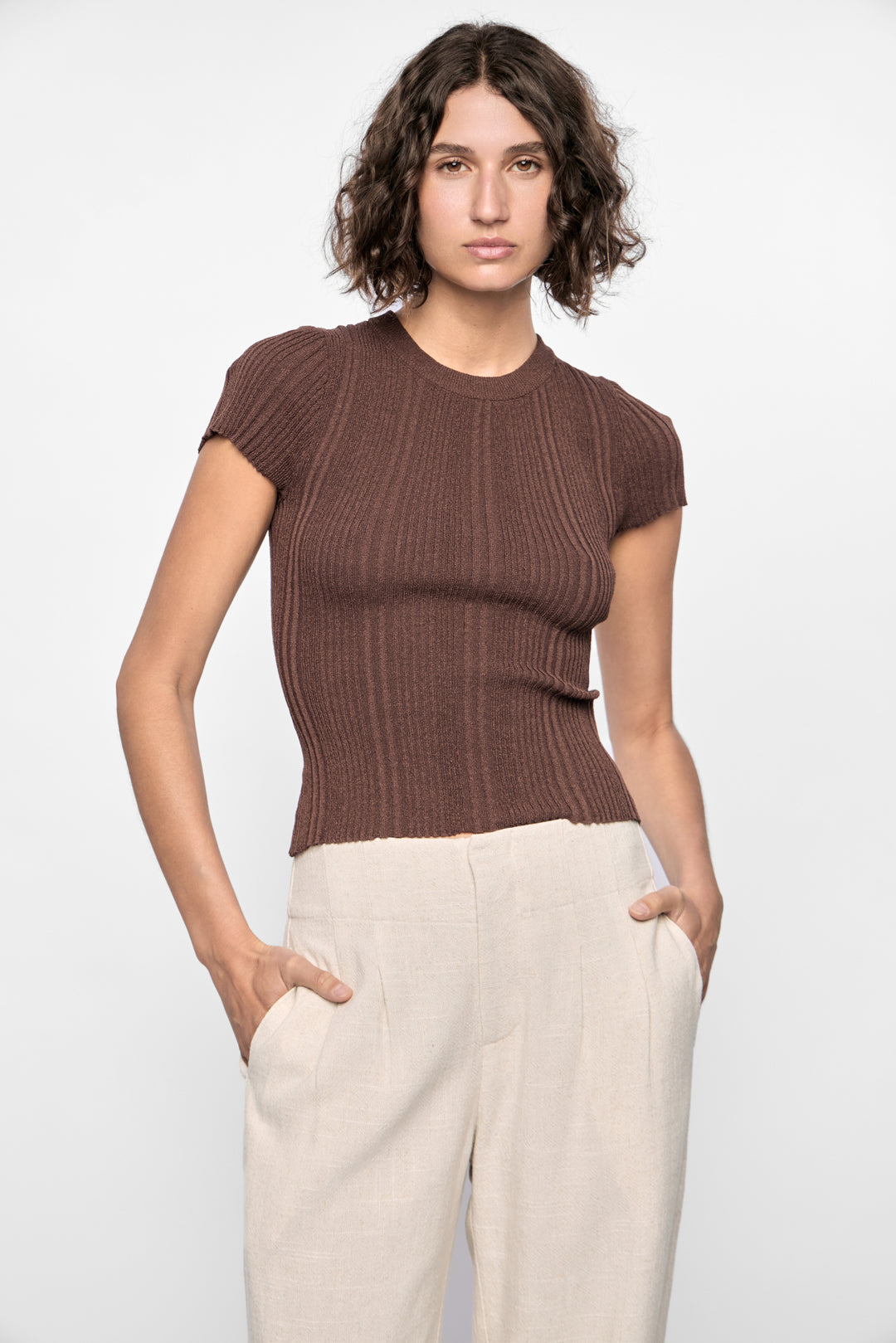 Maya Ribbed Knit Tee | Espresso