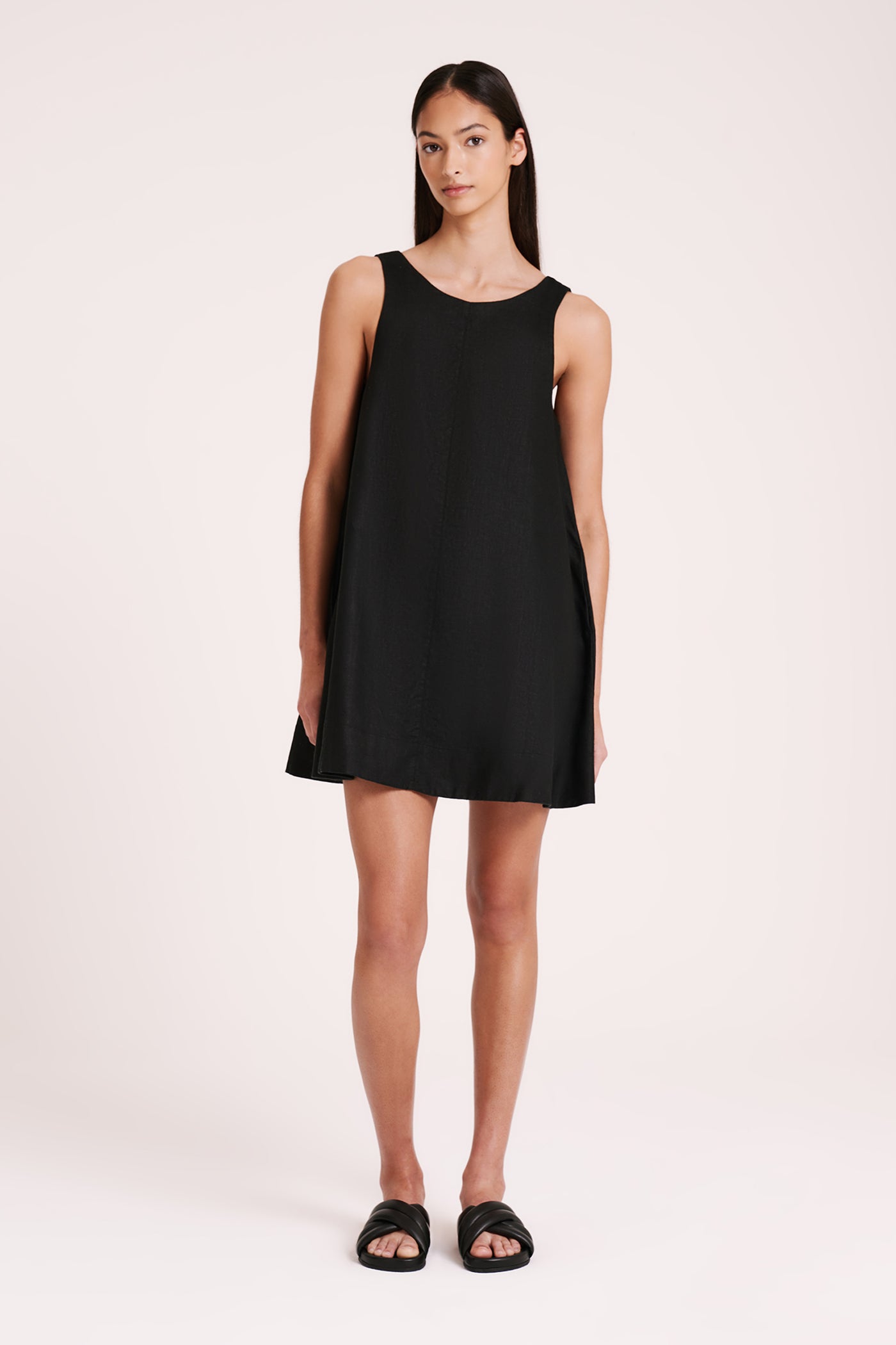 Nemi Linen Dress | Black