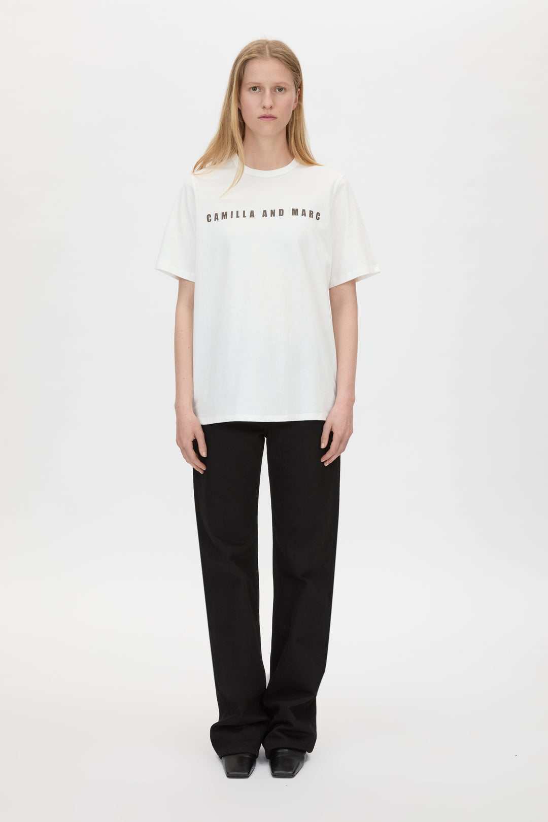 Anca Graphic Tee | Soft White