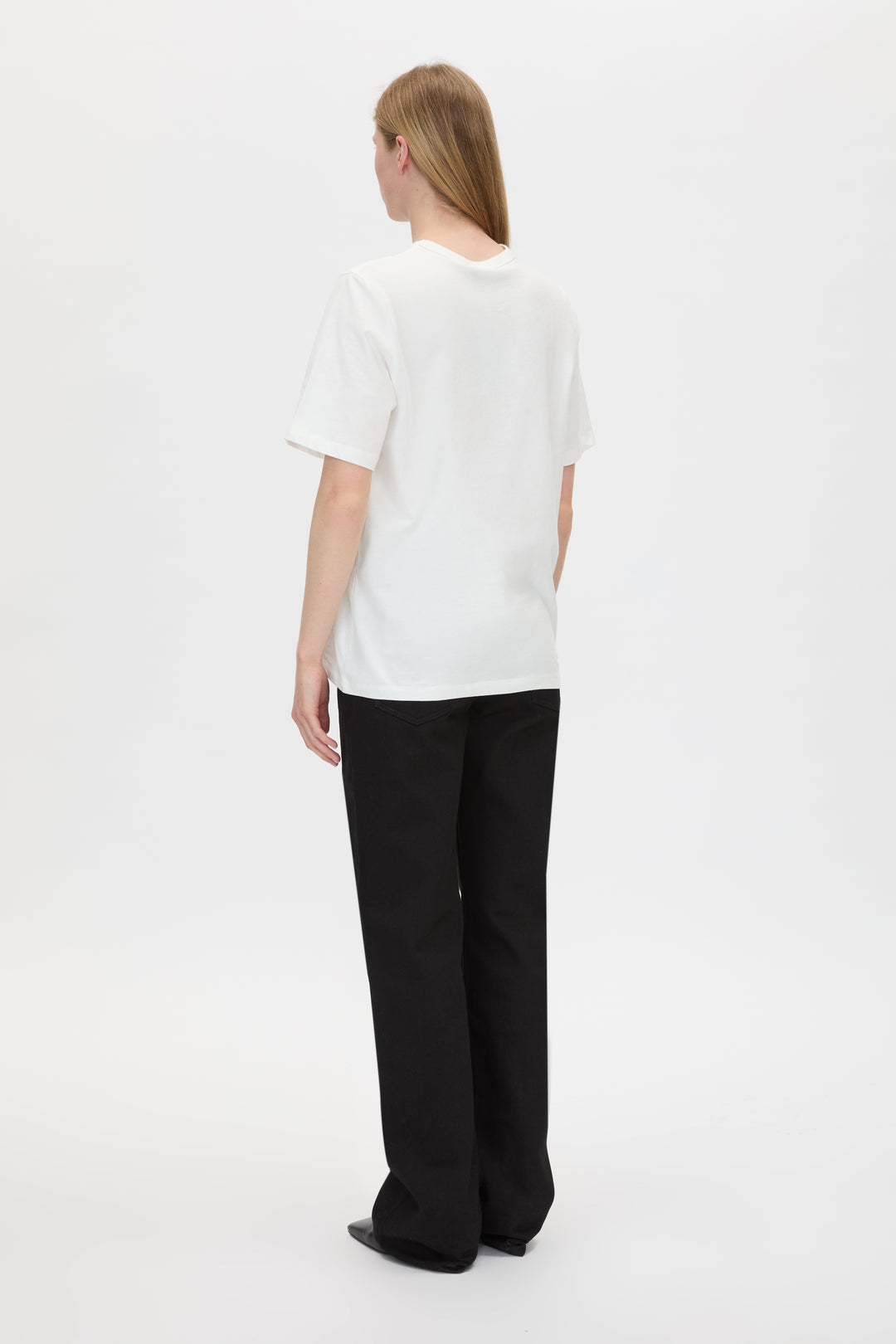 Anca Graphic Tee | Soft White