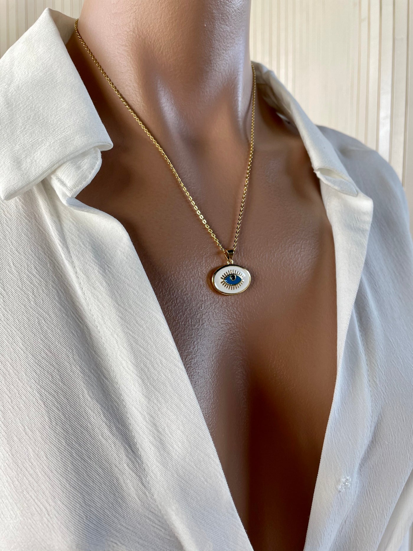 Ivo Necklace | White