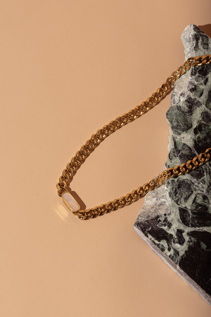 Stavro Ceres Necklace | Gold/Pearl